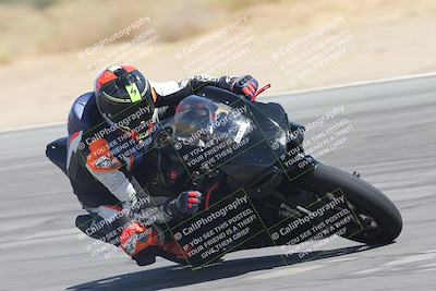 media/Sep-20-2025-Race Pace (Sat) [[d4e1b33f4d]]/Verified/Turn 10 Inside (1125am)/